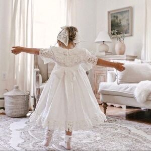 Katherine Embroidered Linen Little girl Dress